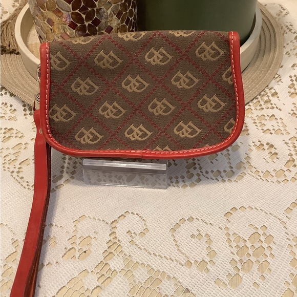 Brown and Red Designer Wristlet - Picture 2 of 4